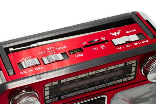 706-977-Radio Retro Relógio Bluetooth Vintage Usb Portátil Lanterna Fm / Am / Sw /Aux. USB Cartão TF AD-135 Recarregável - Vermelho